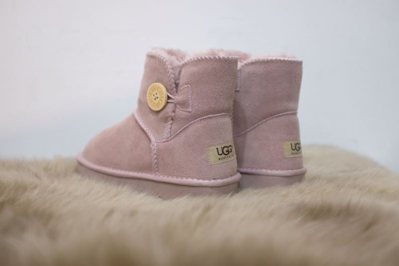 UGG SHOES